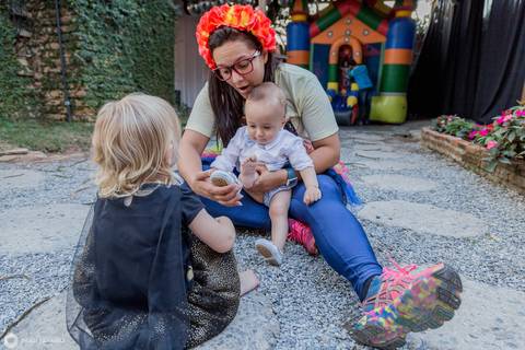 1 ano-rafael-o tempo voa-festa infantil-festa de balões-festa de menino-fotografa infantil-fotografia infantil-fotografia 1 ano-foto 1 ano-decoração de festa'