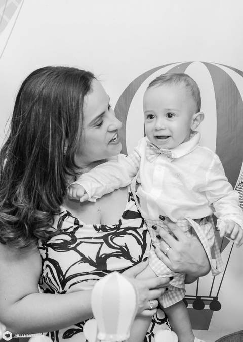 1 ano-rafael-o tempo voa-festa infantil-festa de balões-festa de menino-fotografa infantil-fotografia infantil-fotografia 1 ano-foto 1 ano-decoração de festa'