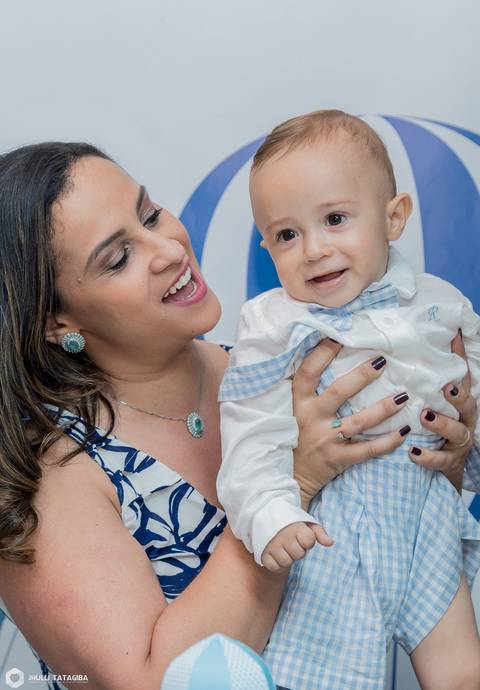 1 ano-rafael-o tempo voa-festa infantil-festa de balões-festa de menino-fotografa infantil-fotografia infantil-fotografia 1 ano-foto 1 ano-decoração de festa'