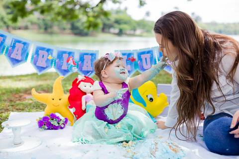 smash the cake-smash the cake bh-smash the cake pequena sereia-smash the cake menina-smash the cake malu-smash the cake ariel-cake smash bh-malu-baby malu-mae-da malu-fotografia infantil bh-jhulli tatagiba fotografia'