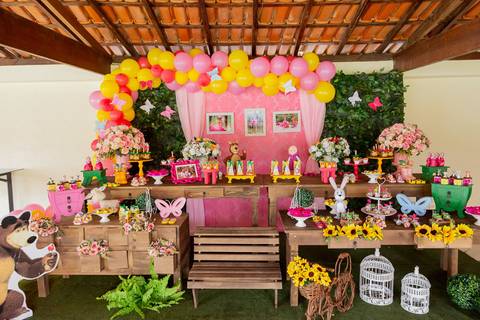 Masha e o Urso-festa Masha e o Urso -festa infantil bh-festa de menina-3 anos- laura-laura faz 3-mae da laura-festa de crianca- decoracao festa infantil -decoracao festa infantil bh - decoracao Masha e o Urso -jhulli tatagibafotografia'
