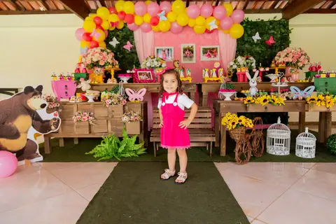 Masha e o Urso-festa Masha e o Urso -festa infantil bh-festa de menina-3 anos- laura-laura faz 3-mae da laura-festa de crianca- decoracao festa infantil -decoracao festa infantil bh - decoracao Masha e o Urso -jhulli tatagibafotografia'