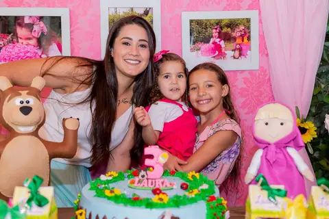Masha e o Urso-festa Masha e o Urso -festa infantil bh-festa de menina-3 anos- laura-laura faz 3-mae da laura-festa de crianca- decoracao festa infantil -decoracao festa infantil bh - decoracao Masha e o Urso -jhulli tatagibafotografia'