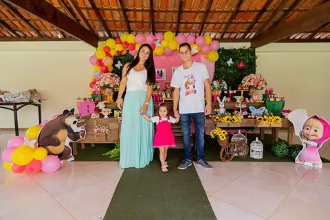 Masha e o Urso-festa Masha e o Urso -festa infantil bh-festa de menina-3 anos- laura-laura faz 3-mae da laura-festa de crianca- decoracao festa infantil -decoracao festa infantil bh - decoracao Masha e o Urso -jhulli tatagibafotografia'
