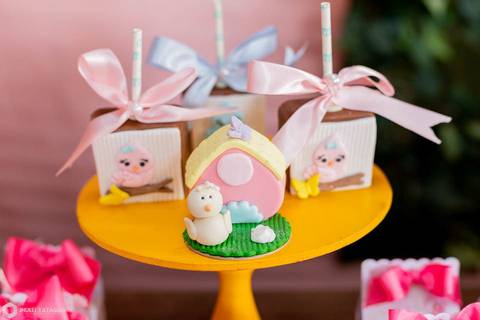 1 anojulia-jardimencatando-jardimdospassaros-jardimdasborboletas-festajardimencantado- 1aninho-festademenina-decoracaojardimencantado-decoracaoembh-fotografiainfantilbh-fotografainfantil-fotografainfantilbh-fotografodefesta-jhullitatagibafotografia'