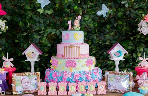 1 anojulia-jardimencatando-jardimdospassaros-jardimdasborboletas-festajardimencantado- 1aninho-festademenina-decoracaojardimencantado-decoracaoembh-fotografiainfantilbh-fotografainfantil-fotografainfantilbh-fotografodefesta-jhullitatagibafotografia'