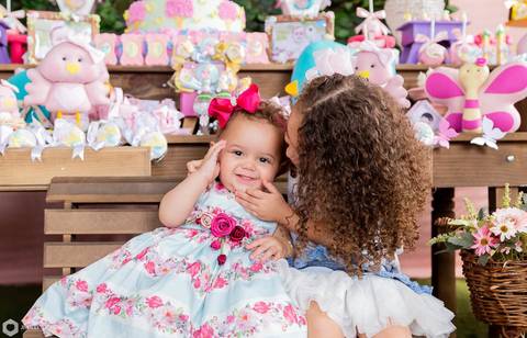 1 anojulia-jardimencatando-jardimdospassaros-jardimdasborboletas-festajardimencantado- 1aninho-festademenina-decoracaojardimencantado-decoracaoembh-fotografiainfantilbh-fotografainfantil-fotografainfantilbh-fotografodefesta-jhullitatagibafotografia'