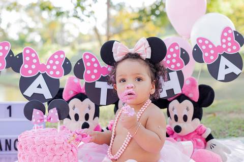 smashthecake-smashthecakebh-smashthecakeminnie-smashthecakeminnierosa-cakesmash-cakesmashbh-fotografiainfantilbh-jhullitatagibafografia-maedemeninabh-bloguerinhabh-miniblogueirabh-blogueirabh'