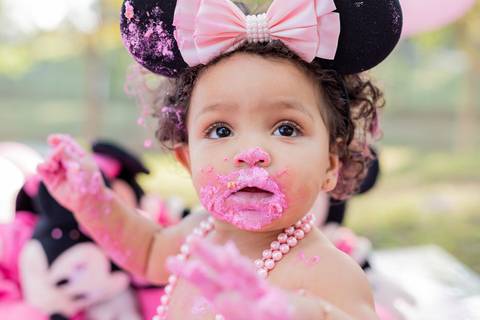 smashthecake-smashthecakebh-smashthecakeminnie-smashthecakeminnierosa-cakesmash-cakesmashbh-fotografiainfantilbh-jhullitatagibafografia-maedemeninabh-bloguerinhabh-miniblogueirabh-blogueirabh'