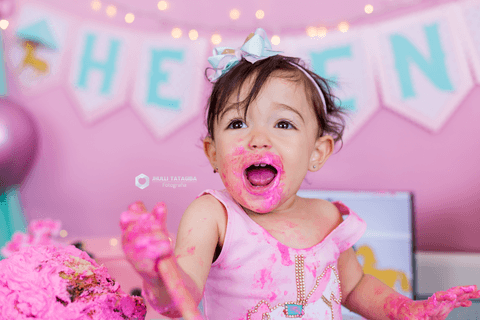smashthecake-smashthecakebh-smashthecakecarrossel-smashthecakecarrosselencantado-smashthecakedemenina-ensaioinfantilcombolo-ensaiocombolo-babyhelena-helena-maedahelena-cakesmash-mesversario-amordemae-fotografadebebes-jhullitatagibafotografia'