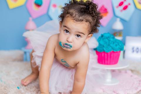 sophie-smashthecake-smahsthecakebh-smashthecakerosa-smashthecakeguloseimas-smashthecakemenina-smashthecakerj-smashthecakesp-cakesmashbh-ensaiode1ano-maedemenina-fotografia1ano-festainfantilbh-jhullitatagibaofotografia'