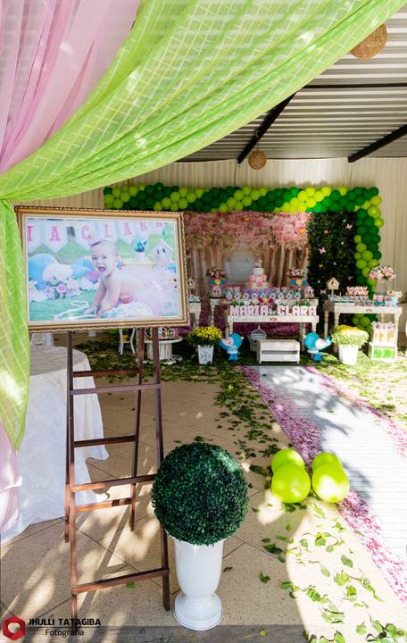 festajardim-festainfantilbh-partydecorbh-partydecorjardim-jardimencantado-decoracaojardim-decoracaojardimencantando-1anodemenina-1anomariaclara-mariaclara-babymariaclara-jardimdospassaros-jardimdasborboletas-jhullitatagibafotografia'