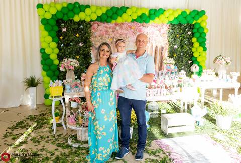 festajardim-festainfantilbh-partydecorbh-partydecorjardim-jardimencantado-decoracaojardim-decoracaojardimencantando-1anodemenina-1anomariaclara-mariaclara-babymariaclara-jardimdospassaros-jardimdasborboletas-jhullitatagibafotografia'