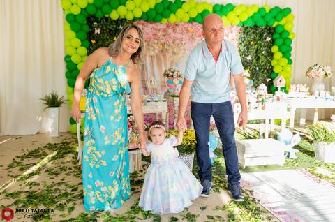 festajardim-festainfantilbh-partydecorbh-partydecorjardim-jardimencantado-decoracaojardim-decoracaojardimencantando-1anodemenina-1anomariaclara-mariaclara-babymariaclara-jardimdospassaros-jardimdasborboletas-jhullitatagibafotografia'