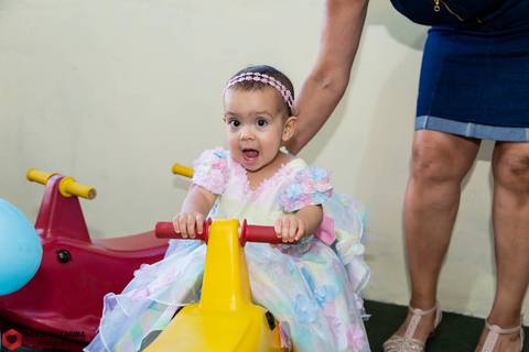 festajardim-festainfantilbh-partydecorbh-partydecorjardim-jardimencantado-decoracaojardim-decoracaojardimencantando-1anodemenina-1anomariaclara-mariaclara-babymariaclara-jardimdospassaros-jardimdasborboletas-jhullitatagibafotografia'