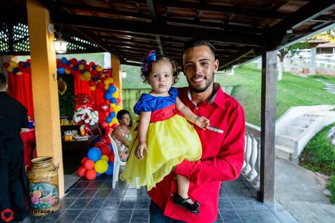 festainfantil-festabrancadeneve-brancadeneve-partydecorbrancadeneve-mariajulia-1ano-fotografiainfantilbh-fotografainfantilbh-jhullitatagibafotografia'