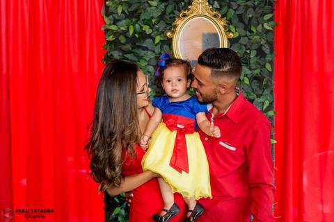 festainfantil-festabrancadeneve-brancadeneve-partydecorbrancadeneve-mariajulia-1ano-fotografiainfantilbh-fotografainfantilbh-jhullitatagibafotografia'