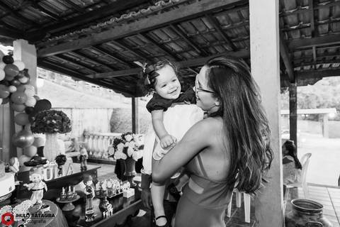 festainfantil-festabrancadeneve-brancadeneve-partydecorbrancadeneve-mariajulia-1ano-fotografiainfantilbh-fotografainfantilbh-jhullitatagibafotografia'