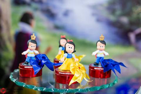 brancadeneve-valentinadeneve-valentina-babyvalentina-valentina1ano-buffetregianezocratto-regianezocratto-jhullitatagibafotografia'