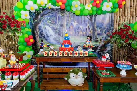 brancadeneve-valentinadeneve-valentina-babyvalentina-valentina1ano-buffetregianezocratto-regianezocratto-jhullitatagibafotografia'