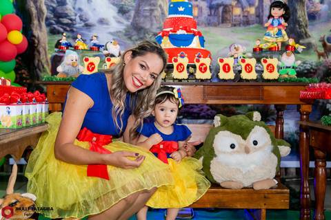 brancadeneve-valentinadeneve-valentina-babyvalentina-valentina1ano-buffetregianezocratto-regianezocratto-jhullitatagibafotografia'