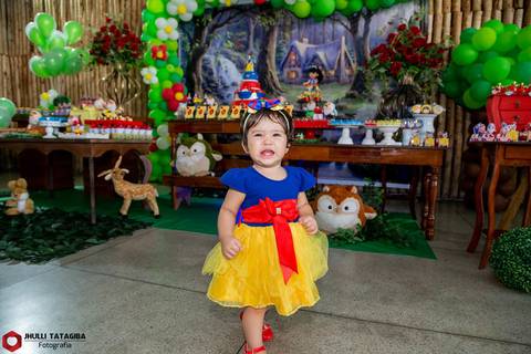 brancadeneve-valentinadeneve-valentina-babyvalentina-valentina1ano-buffetregianezocratto-regianezocratto-jhullitatagibafotografia'