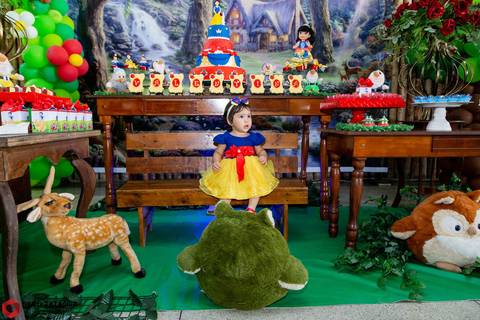 brancadeneve-valentinadeneve-valentina-babyvalentina-valentina1ano-buffetregianezocratto-regianezocratto-jhullitatagibafotografia'