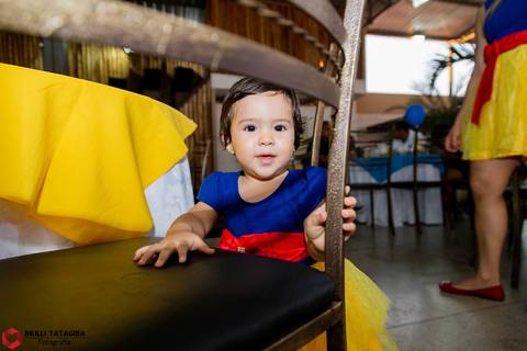 brancadeneve-valentinadeneve-valentina-babyvalentina-valentina1ano-buffetregianezocratto-regianezocratto-jhullitatagibafotografia'