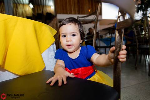 brancadeneve-valentinadeneve-valentina-babyvalentina-valentina1ano-buffetregianezocratto-regianezocratto-jhullitatagibafotografia'