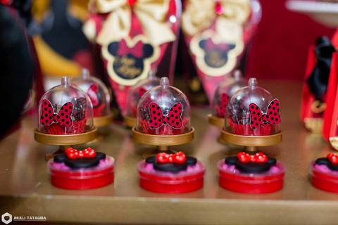 festainfantil-minnie-minnievermelha-minnieluxo-festaminnie-festaminnieluxo-festaminnievermelha-festaluxo-festademeninaluxo-festademenina-3aninhos-partydecorbh-analuiza-babyaninha-fotografadefestainfantil-fotografiadefestainfantil-jhullitatagibafotografia-'