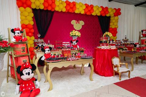 festainfantil-minnie-minnievermelha-minnieluxo-festaminnie-festaminnieluxo-festaminnievermelha-festaluxo-festademeninaluxo-festademenina-3aninhos-partydecorbh-analuiza-babyaninha-fotografadefestainfantil-fotografiadefestainfantil-jhullitatagibafotografia-'