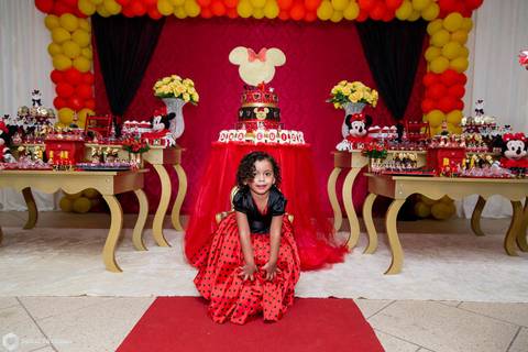 festainfantil-minnie-minnievermelha-minnieluxo-festaminnie-festaminnieluxo-festaminnievermelha-festaluxo-festademeninaluxo-festademenina-3aninhos-partydecorbh-analuiza-babyaninha-fotografadefestainfantil-fotografiadefestainfantil-jhullitatagibafotografia-'