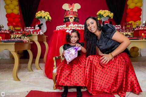 festainfantil-minnie-minnievermelha-minnieluxo-festaminnie-festaminnieluxo-festaminnievermelha-festaluxo-festademeninaluxo-festademenina-3aninhos-partydecorbh-analuiza-babyaninha-fotografadefestainfantil-fotografiadefestainfantil-jhullitatagibafotografia-'