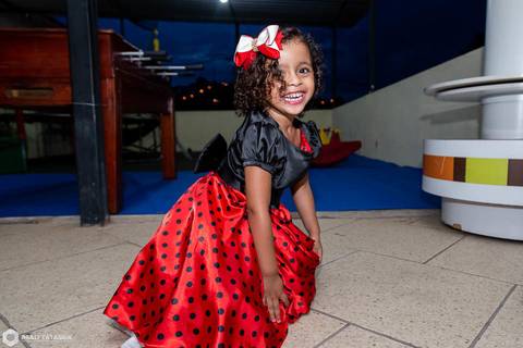 festainfantil-minnie-minnievermelha-minnieluxo-festaminnie-festaminnieluxo-festaminnievermelha-festaluxo-festademeninaluxo-festademenina-3aninhos-partydecorbh-analuiza-babyaninha-fotografadefestainfantil-fotografiadefestainfantil-jhullitatagibafotografia-'