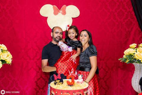 festainfantil-minnie-minnievermelha-minnieluxo-festaminnie-festaminnieluxo-festaminnievermelha-festaluxo-festademeninaluxo-festademenina-3aninhos-partydecorbh-analuiza-babyaninha-fotografadefestainfantil-fotografiadefestainfantil-jhullitatagibafotografia-'