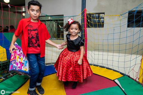 festainfantil-minnie-minnievermelha-minnieluxo-festaminnie-festaminnieluxo-festaminnievermelha-festaluxo-festademeninaluxo-festademenina-3aninhos-partydecorbh-analuiza-babyaninha-fotografadefestainfantil-fotografiadefestainfantil-jhullitatagibafotografia-'