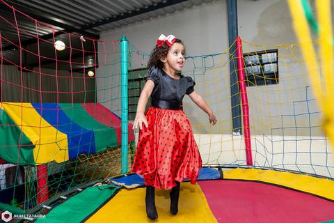 festainfantil-minnie-minnievermelha-minnieluxo-festaminnie-festaminnieluxo-festaminnievermelha-festaluxo-festademeninaluxo-festademenina-3aninhos-partydecorbh-analuiza-babyaninha-fotografadefestainfantil-fotografiadefestainfantil-jhullitatagibafotografia-'