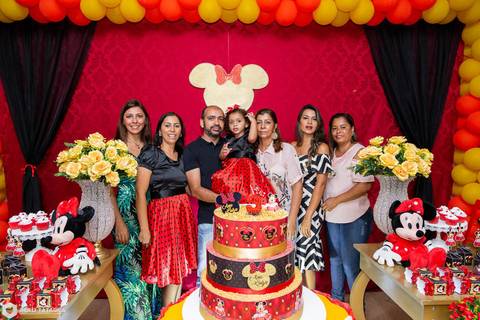 festainfantil-minnie-minnievermelha-minnieluxo-festaminnie-festaminnieluxo-festaminnievermelha-festaluxo-festademeninaluxo-festademenina-3aninhos-partydecorbh-analuiza-babyaninha-fotografadefestainfantil-fotografiadefestainfantil-jhullitatagibafotografia-'