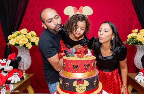 festainfantil-minnie-minnievermelha-minnieluxo-festaminnie-festaminnieluxo-festaminnievermelha-festaluxo-festademeninaluxo-festademenina-3aninhos-partydecorbh-analuiza-babyaninha-fotografadefestainfantil-fotografiadefestainfantil-jhullitatagibafotografia-'