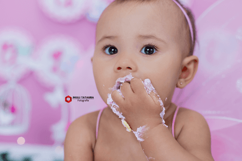 smashthecake-smashthecakebh-smashthecakejardim-smashthecakejardimencantado-smashthecakeestudio-smashthecakemenina-smashjhullitatagiba-maedemenina-jardimencantado-jardimdospassaros-jardimdasborboletas-jhullitatagibafotografia-fotoinfantilbh'