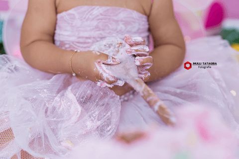 smashthecake-smashthecakebh-smashthecakejardim-smashthecakejardimencantado-smashthecakeestudio-smashthecakemenina-smashjhullitatagiba-maedemenina-jardimencantado-jardimdospassaros-jardimdasborboletas-jhullitatagibafotografia-fotoinfantilbh'