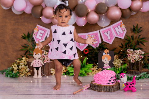 smashthecakepedrita-smashthecakebh-smashjhullitatagiba-smashthecakemenina-smashthecakebh-smashthecake-ensaiocombolo-destruindoobolo-esmagangoobolo-pedrita-yabadabadoo-1aninho-jhullitatagibafotografia-jhullitatagiba'