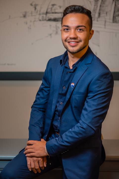 fotografia de retrato corporativo para corretor de imóveis, fotografo Sergio Simões de Rondonópolis  '