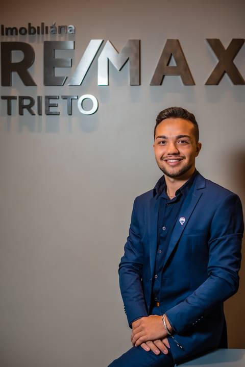 fotografia de retrato corporativo para corretor de imóveis, fotografo Sergio Simões de Rondonópolis  '