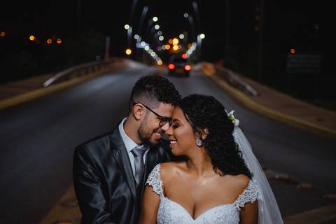 fotografia pós cerimonia dos recém casados Viviane e Guilherme em Rondonópolis-MT, fotografo Sergio Simões.'