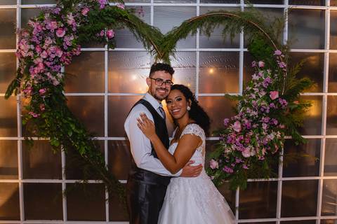 fotografia da decoração pela perfis eventos do casamento de Viviane e Guilherme em Rondonópolis-MT, fotografo Sergio Simões.'