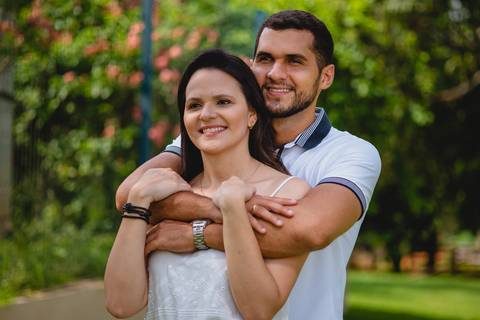 Ensaio de casal no Espaço Bem viver em Rondonópolis-MT, fotografo Sergio Simões.'
