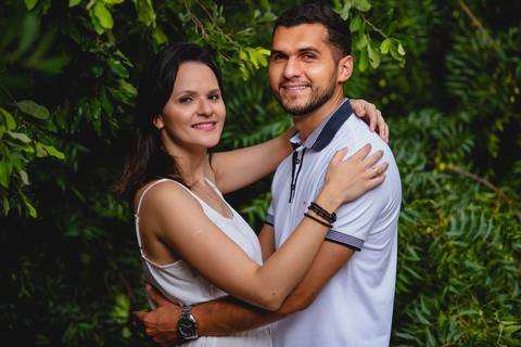 Ensaio de casal no Espaço Bem viver em Rondonópolis-MT, fotografo Sergio Simões.'