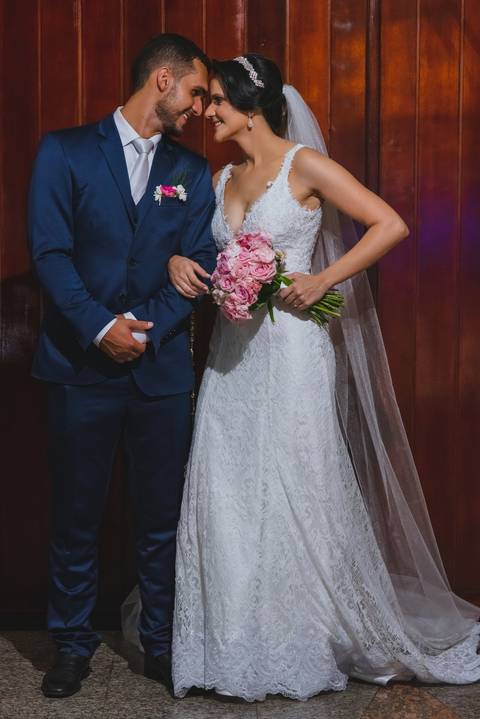 fotografia pós cerimonia dos recém casados Bruna e Leandro em Rondonópolis-MT, fotografo Sergio Simões.'