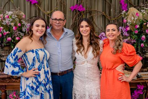 fotografia do almoço da futura residente em medicina Dra Andreia Farias, fotografo de rondonopolis Sergio Simoes'
